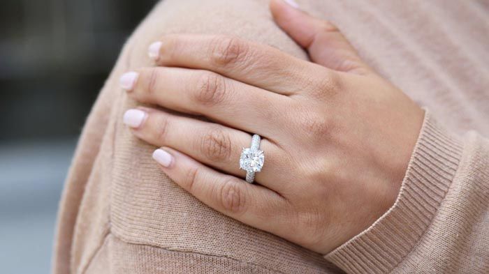 Classic Solitaire Diamond Rings Guide Tips & Insights